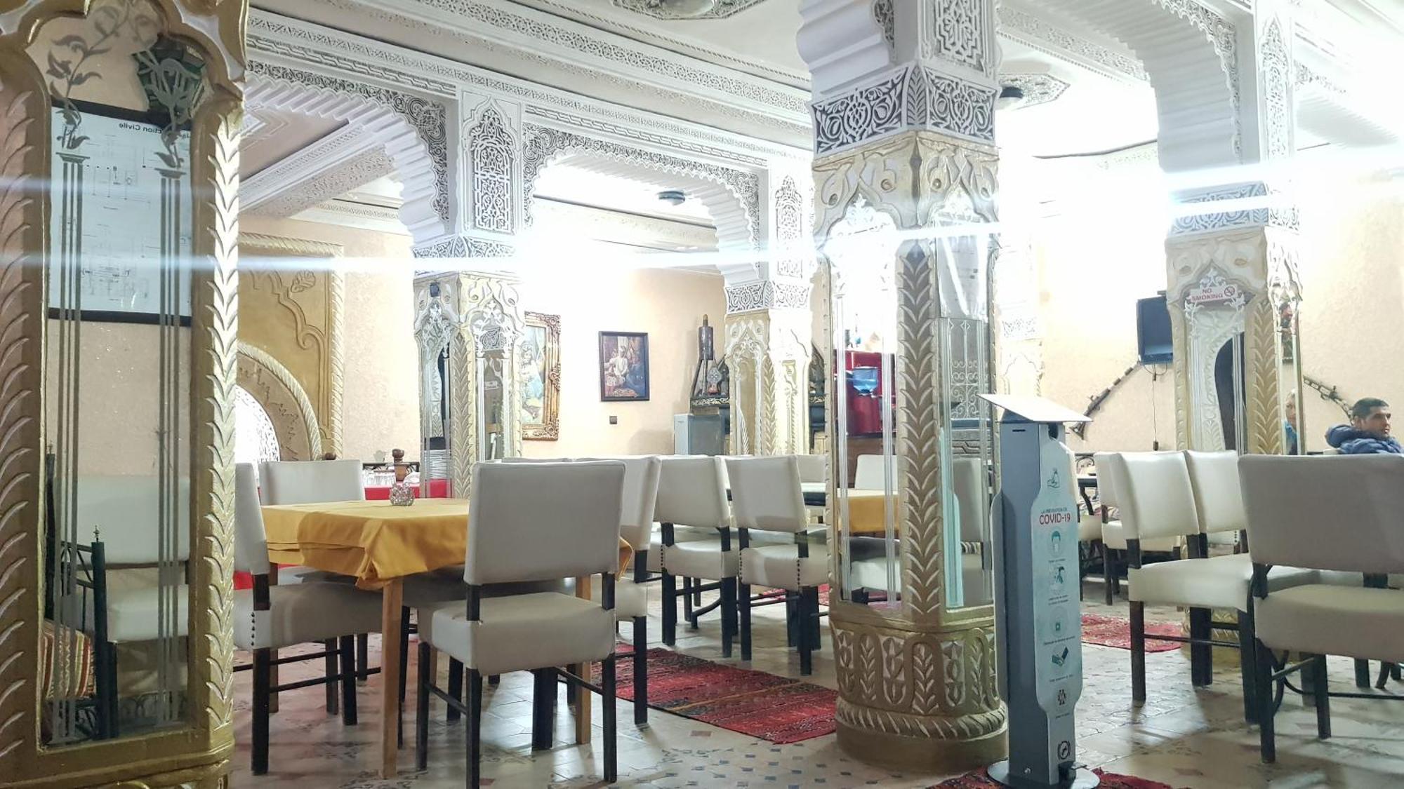 Hotel Restaurant Les Etoiles Du Toubkal 伊姆利尔 客房 照片